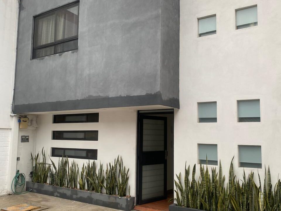 Departamento en venta en San Manuel planta alta 01