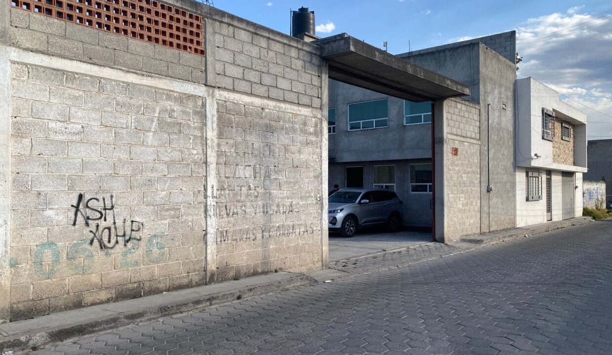 Bodega industrial en venta San Lorenzo Chachapa
